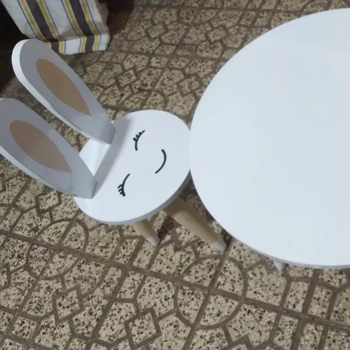 میز و صندلی کودک