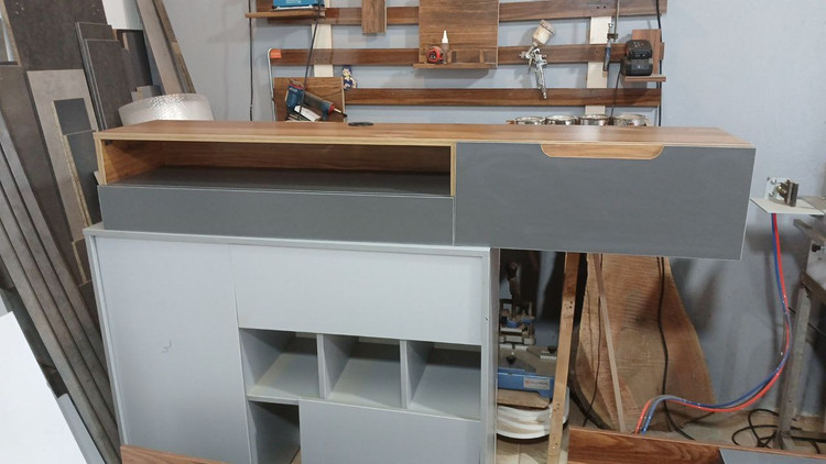 میز تلویزیون