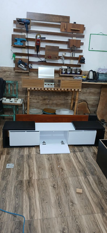 میز تلویزیون