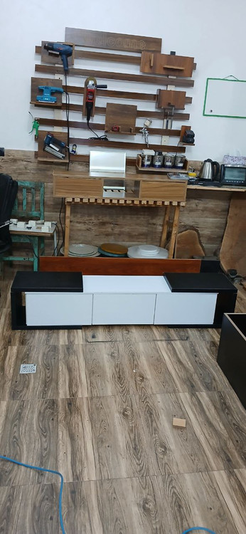 میز تلویزیون