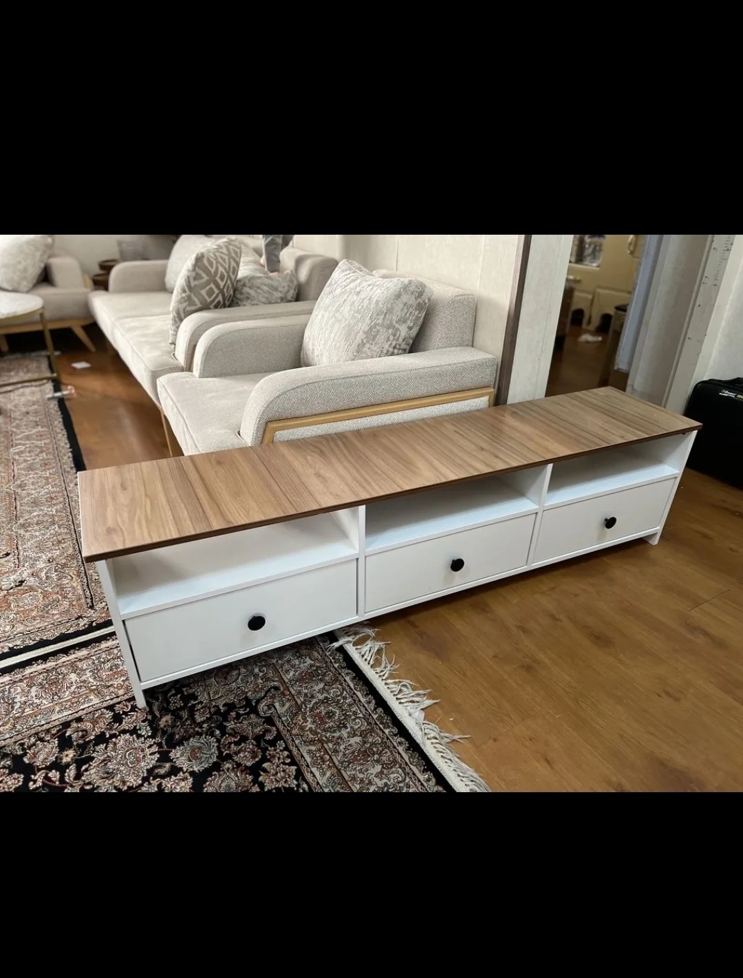 میز تلویزیون