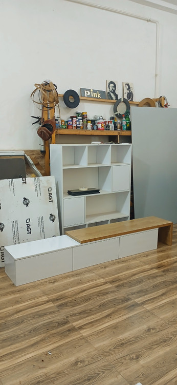 میزتلویزیون